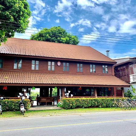 Riverhouse-The Teak House Mae Sariang Dış mekan fotoğraf