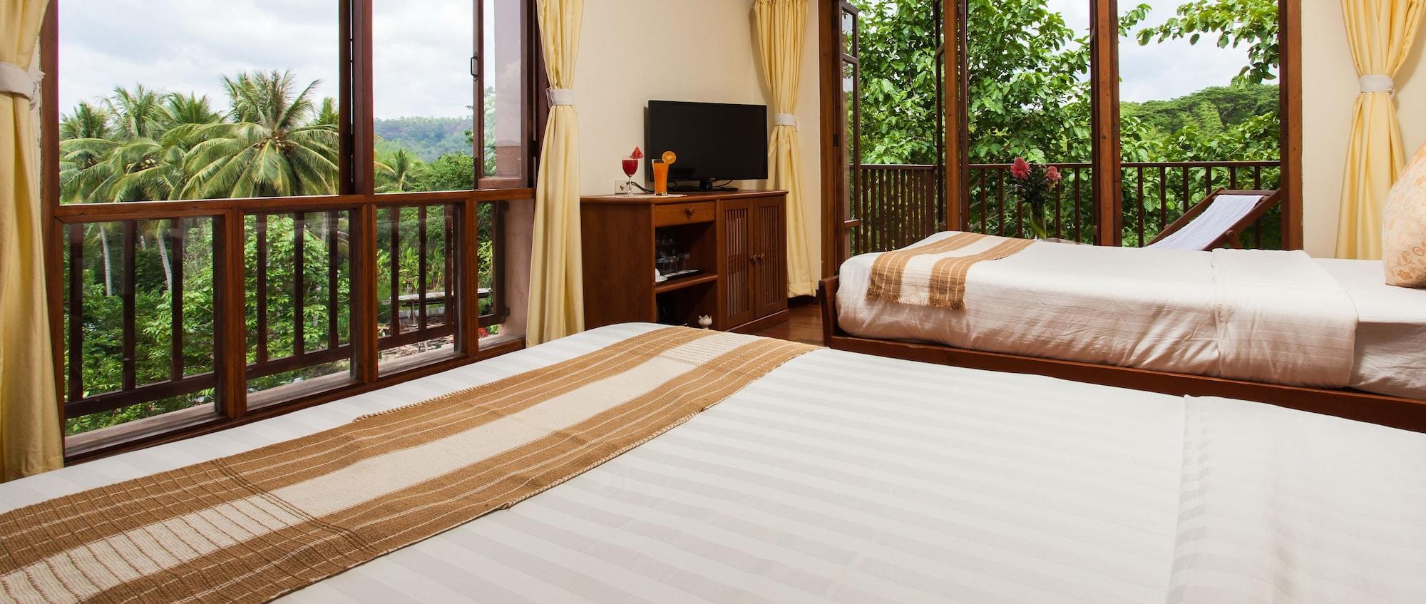 Riverhouse-The Teak House Mae Sariang Dış mekan fotoğraf