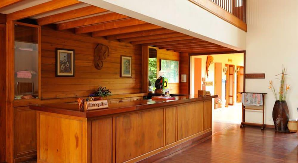 Riverhouse-The Teak House Mae Sariang Dış mekan fotoğraf