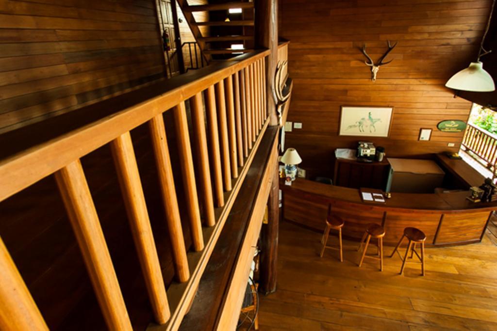 Riverhouse-The Teak House Mae Sariang Dış mekan fotoğraf